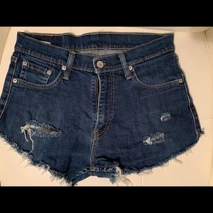 Levi custom shorts